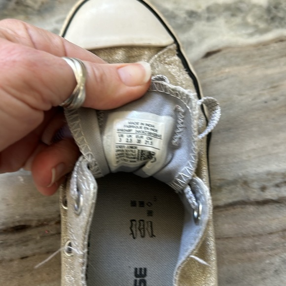Metallic Silver Converse - Picture 8 of 9